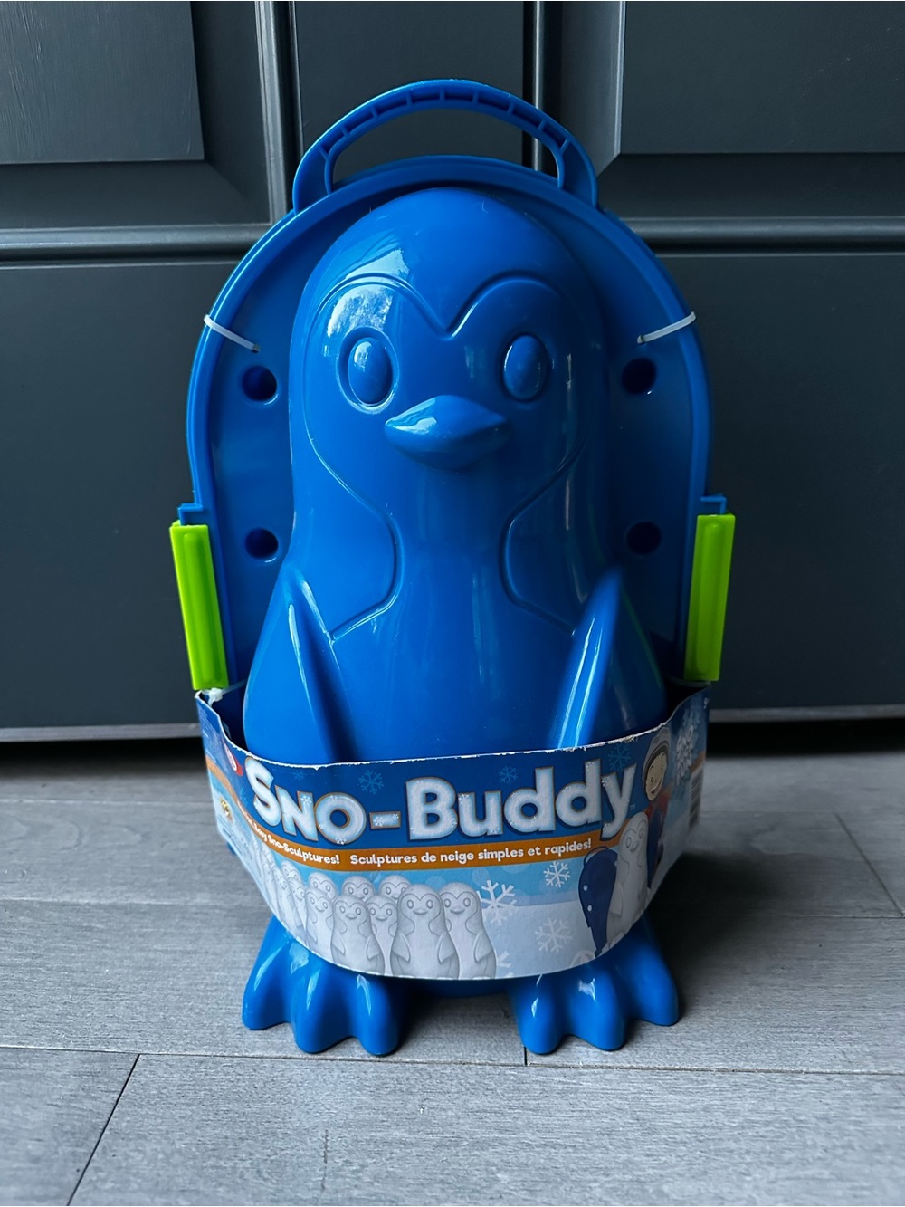 Ideal Sno-Buddy PENGUIN Easy Snow Mold Maker NEW Blue Winter Sculpture Fun